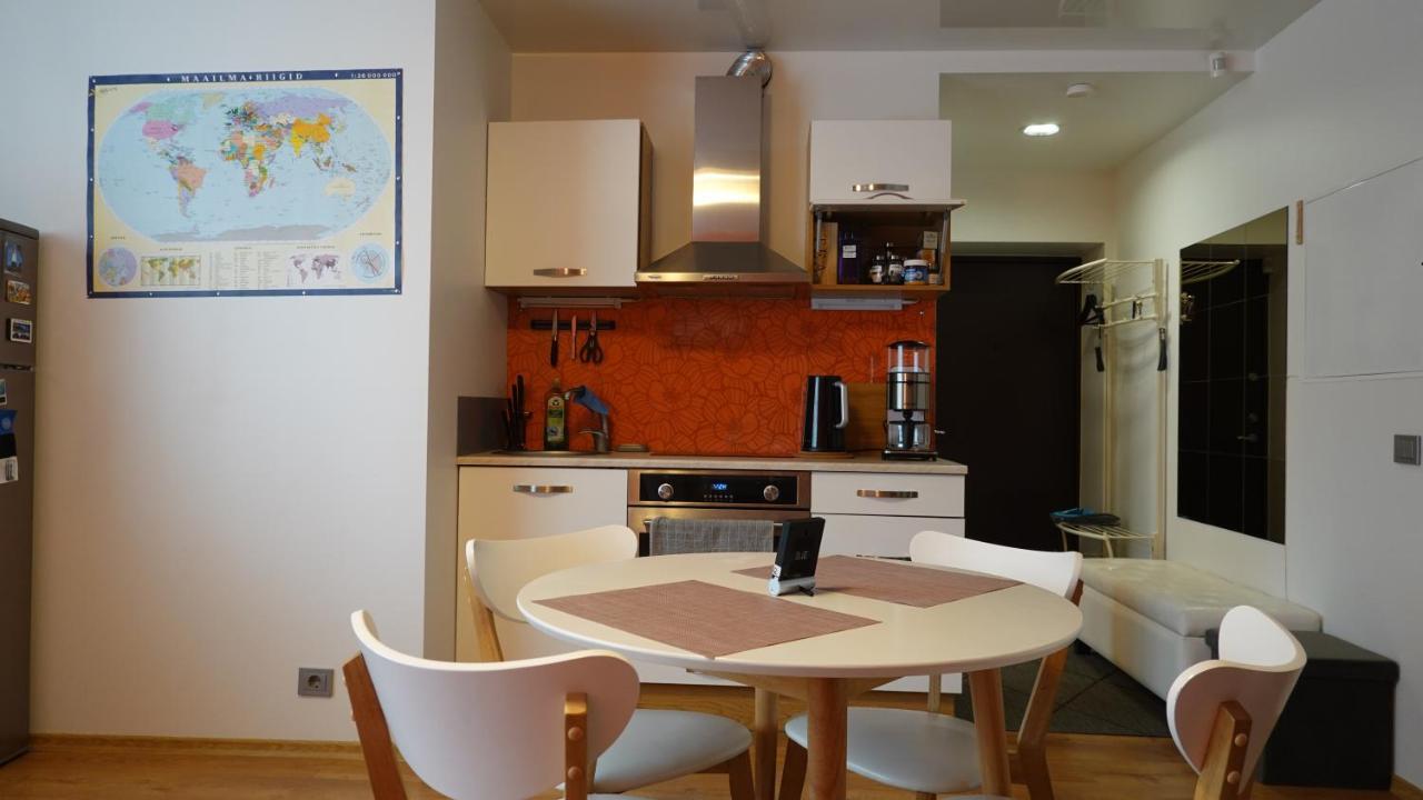 Cozy Telliskivi Apartment Near City Centre Tallinn Eksteriør billede
